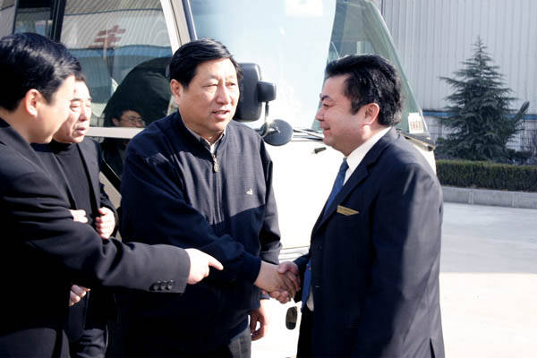 全國(guó)人大副委員長(zhǎng)張平來(lái)我公司調(diào)研 全國(guó)人大副委員長(zhǎng)張平來(lái)我公司調(diào)研