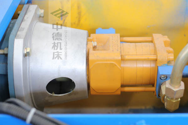 ZDPK-10032采用國(guó)內(nèi)一流品牌電機(jī)及油泵，動(dòng)力強(qiáng)勁，噪音低